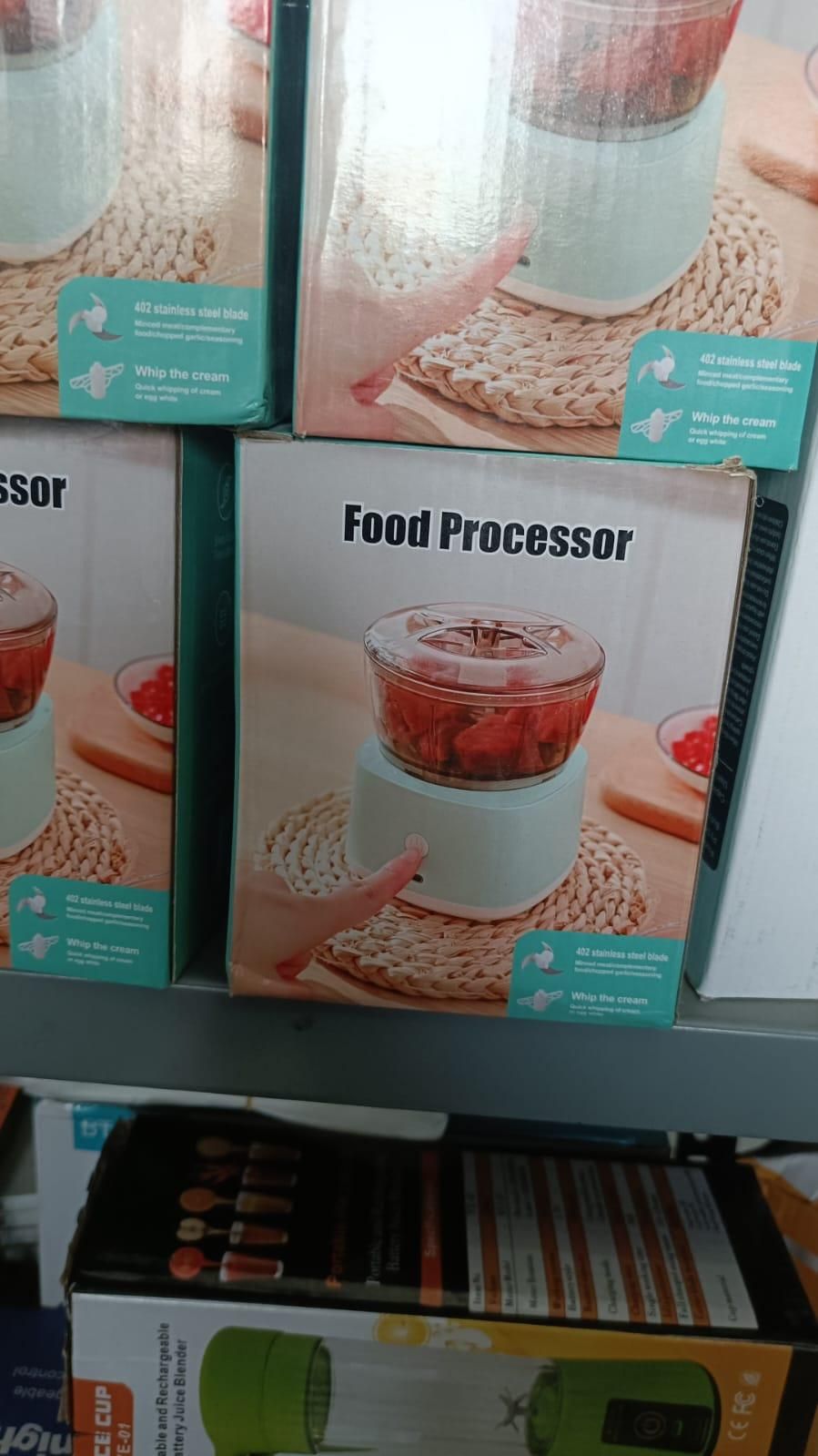 Multifunctional Food Processor with One Touch Operation